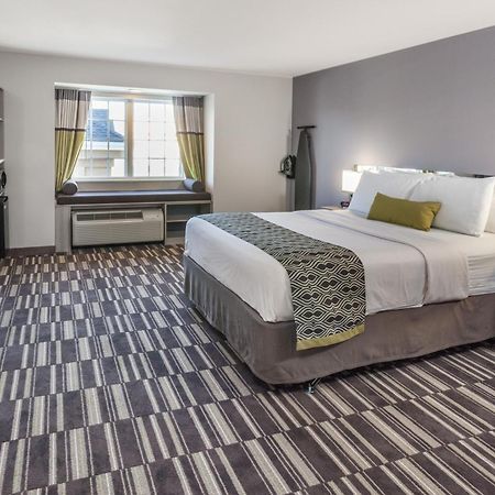 Microtel Inn & Suites By Wyndham West Fargo Near Medical Center Номер фото