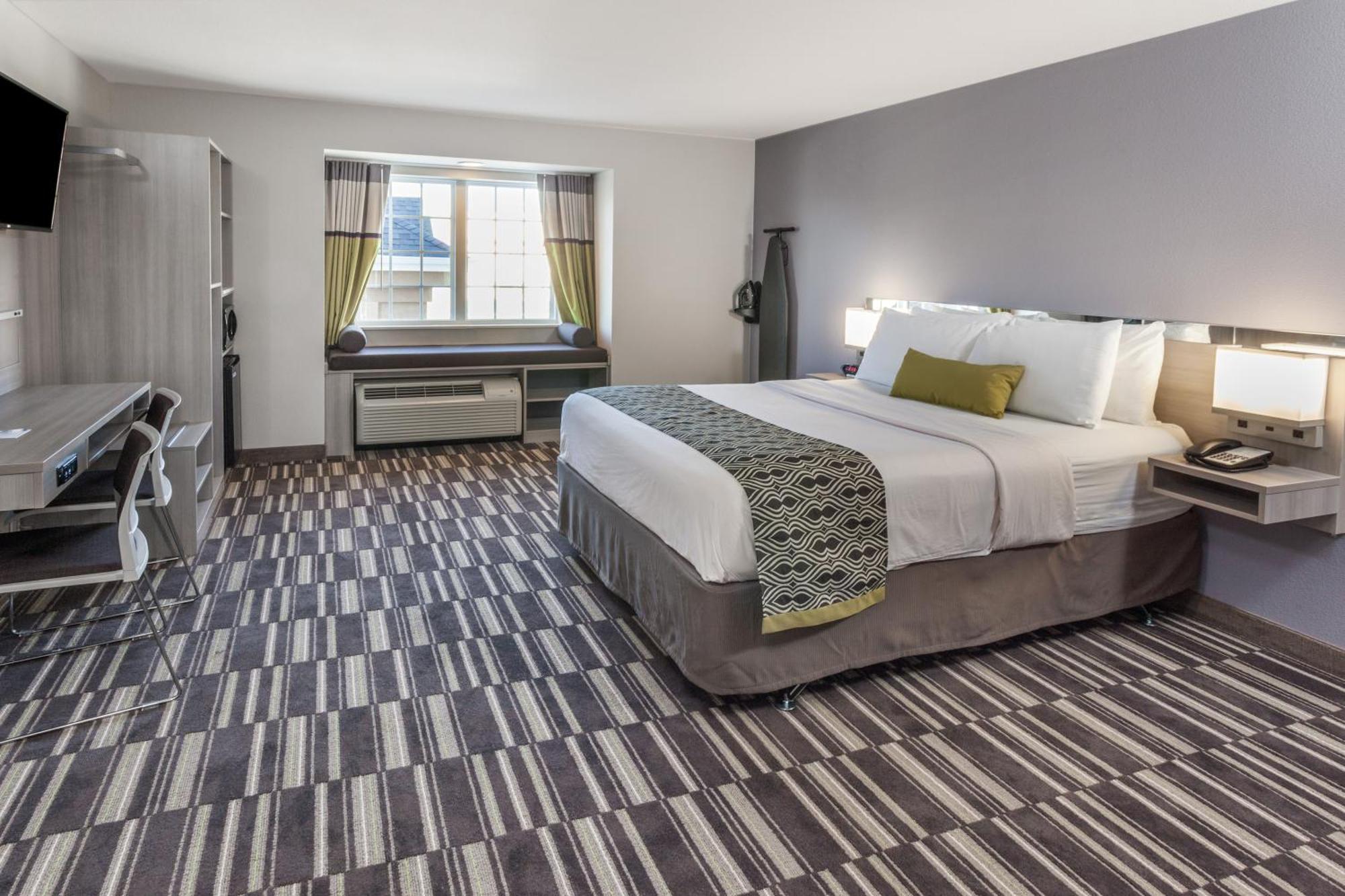 Microtel Inn & Suites By Wyndham West Fargo Near Medical Center Номер фото